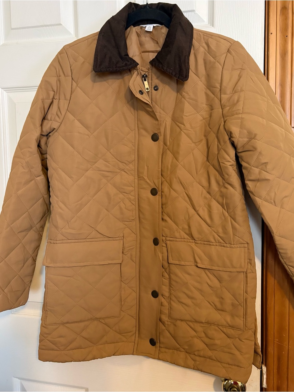 Time and Tru Quilted Caramel Jacket with Dark Brown Collar
